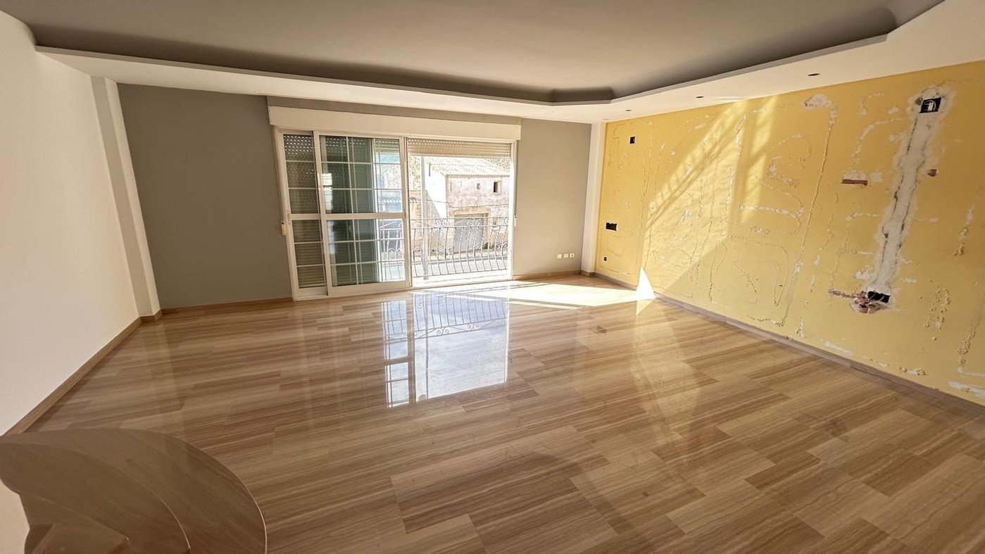 House in Aielo de Malferit – Valencia – — image 6